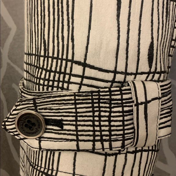 Authentic Black and white(cream) Jasper Conran coat. - Picture 3 of 10